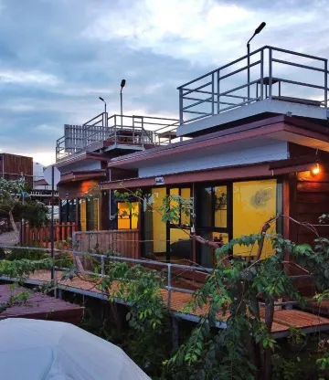 ห้องดีลักซ์เตียงคู่