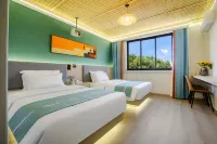 滇池逸舍飯店(海埂大壩店) 滇池海鷗觀景點附近的飯店