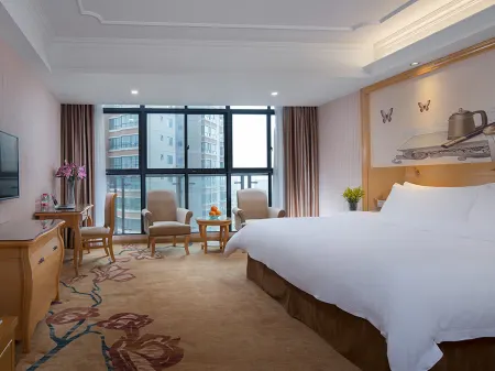 Lizhi Hotel Отели рядом с достопримечательностью «Guiping East Tower»