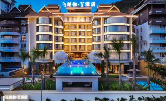 Naga·Y Hotel(Xishuangbanna Jinghong Gaozhuang Xishuangjing Starlight Night Market Store)
