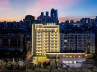 The Atour Hotel near Yan'an West Road Subway Station at Pen Shui Chi in Guiyang Các khách sạn ở Quý Dương