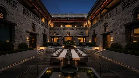 Ancient City Courtyard Hotel, Linfen, Shanxi, China Отели рядом с достопримечательностью «Linfen Museum»