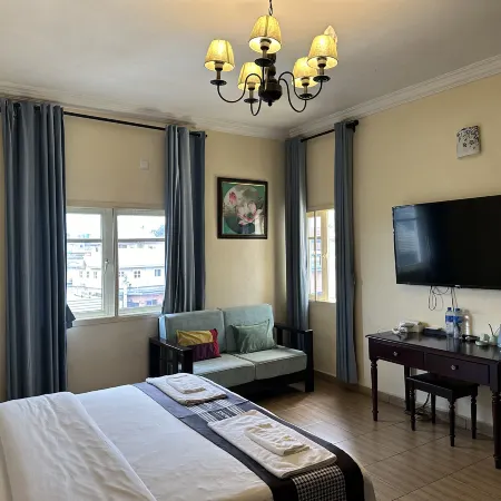 JUN YUE Ikeja Lagos hotel