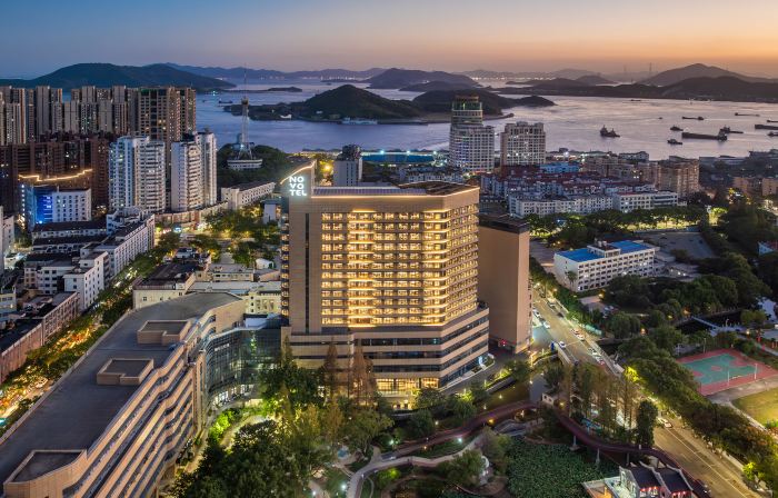 NOVOTEL  ZHOUSHAN  LUTING