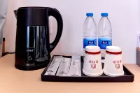 Taguike Concept Hotel (Pin Plaza) Hotels in Jinchang