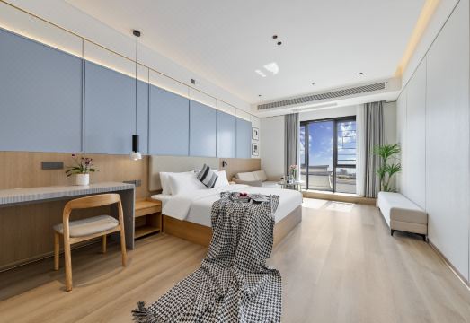 FeiCui XinHua Hotel의 로비 또는 공용 공간 이미지