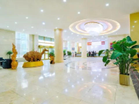 Super 8 Hotel (Minfeng Specialty Commercial Street) 民豊のホテル