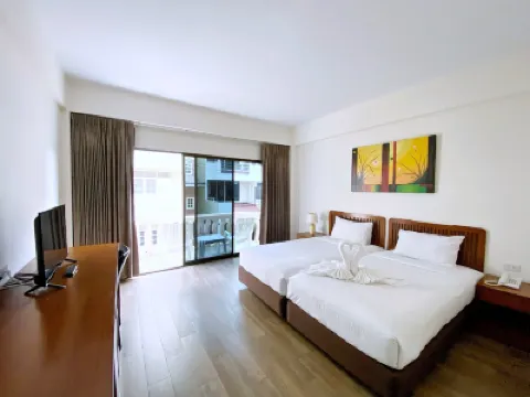 โรงแรม ไพศิริ โรงแรมใกล้หาดชะอํา