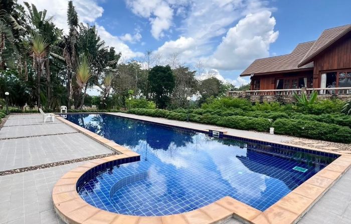 Apirata Resort