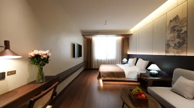 Xiangyun Jinhaiwan City Garden Homestay Hotels near Xiangyun Passenger Transport Terminal Chengnan Branch
