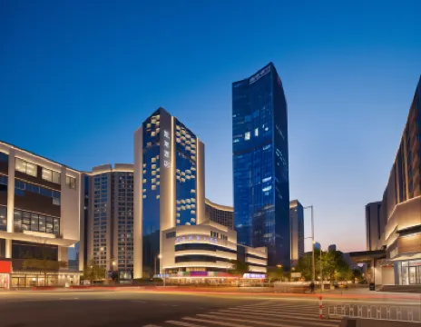 Gloria Plaza Hotel Hotels near Taiyuan Street Business Area
