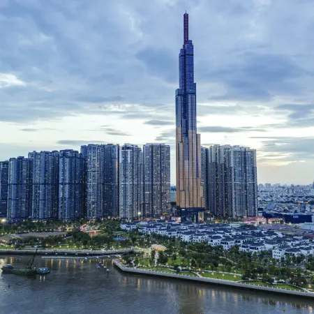 Saigon Landmark 81 Tower Apartments Отели рядом с достопримечательностью «Небоскреб Landmark 81»
