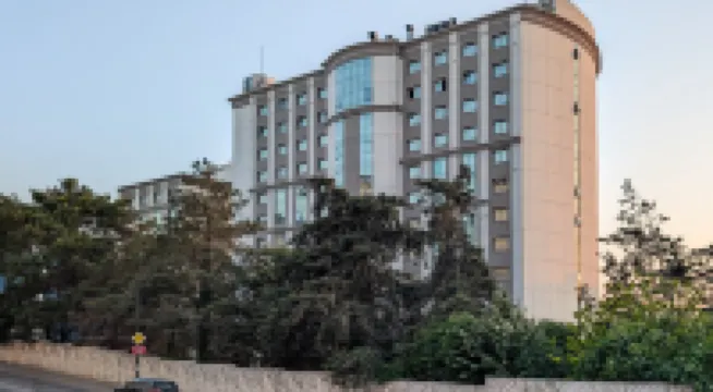 Istanbul Gonen Hotel Hotels near Kuyumcukent