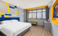 7 Days Hotel -Xuzhou Xinyi High-Speed Rail Station Branch - 2-Star