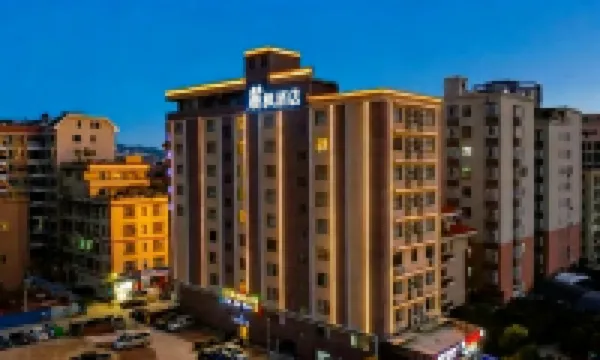 Lavande Hotel (HuizhouLongmen)