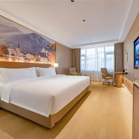 Vienna Hotel (Pengshan Qinglong Town)