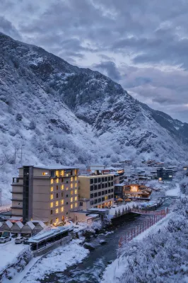 RelaxC Likuan·Hidden World Hot Spring Hotel (Bipenggou Scenic Area Branch) Hotels in Li County