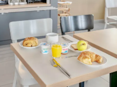 B&B Hôtel Brignoles Hoteles en Var