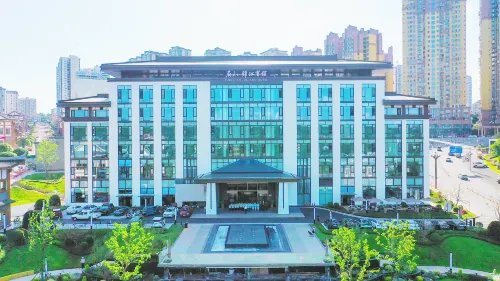 Pingshan Jinjiang Hotel - 주차장