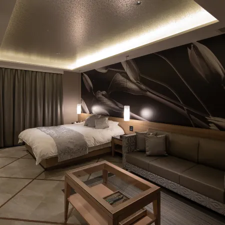 HOTEL COO  (Adults Only)