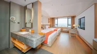 Zhenxiong Shengjin Hotel (Mission Hills Shopping Park) - Park Yeri