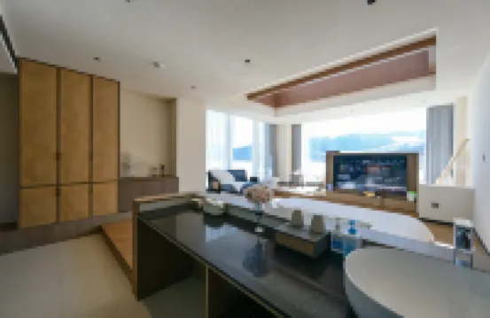Benxi County Wujie Lohas Mountain and Sea Resort Hotel