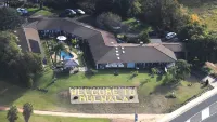 Capricorn Motor Inn
