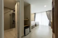 Walk Street Hotel & Apartment