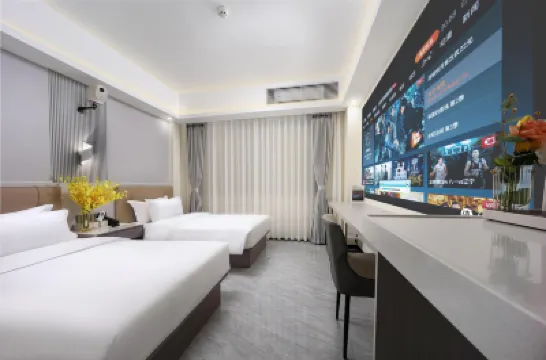 Deyu Hotel (Internation Finance City tang xia Subway Station) Hotel berhampiran Dataran Huacheng