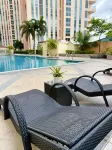 Venice Luxe Condo (Maximum 3 Adults+Kids) w/65"TV - Pools
