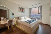 The Kieu Suites with Free Gym and Pool