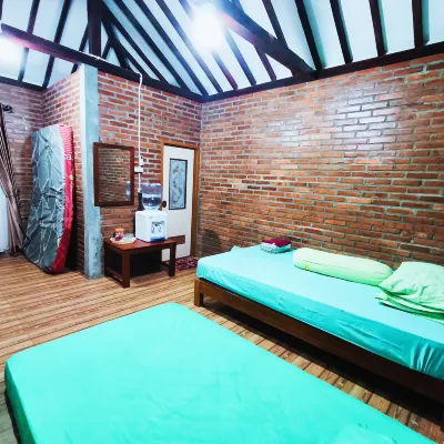 Penginapan Barokah Hotels near Kukup Beach