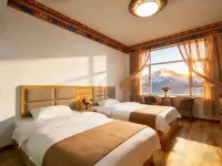 Linzhi Cagong Kangsang Homestay (Gongcuo Lake Scenic Area Branch) Hotels in Nyingchi
