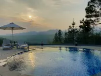 MounTours Resort - Pools