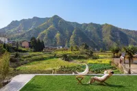 Yuezhu｜Peak Clouds & Arcadian Courtyard|Avatar Mountains View , Pick-up Service,Free  Breakfast