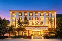Jiuzhai Zhilv Hotel - خدمة نقل من وإلى المطار