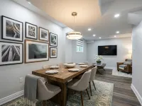 4 Bedrooms + DEN/Office 4 baths Entire Home Hotels near Lisgar