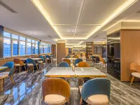 Starway Hotel (Urumqi Zhongyinggong Subway Station Medical University) Hotels in Ürümqi
