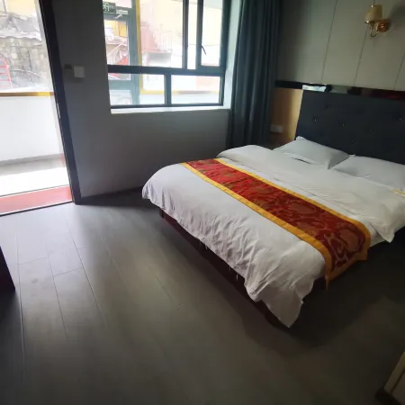 Gar Xingyue Inn