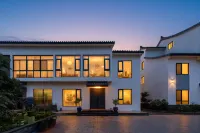 Xunmengju Homestay (Yao Hu Town)