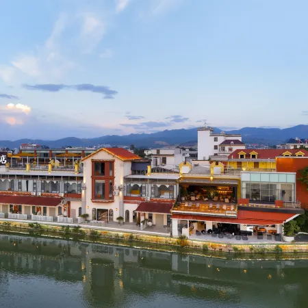 23 Aesthetics Lakeside Resort (Jianshui Ancient City Branch)