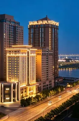 OrangeHotel