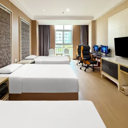 Yaxin E-Sports Hotel (Yancheng New Era Plaza)