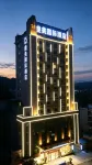Qianmei International Hotel (Shaoguan Nanxiong Covered Bridge) - parking
