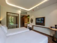 MAREVA KHEM BEACH HOTEL - Free Beach Shuttle Hotel dekat Pantai Sao