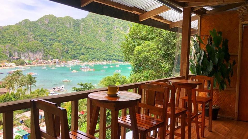 Bale Cabugao Cottages Rental El Nido overlooking Beach