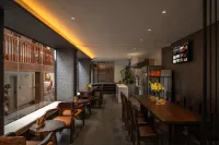 1618 Defu Panorama Hotel (No.1 Wind & Rain Bridge Branch, Xijiang Qianhu Miao Village) - Yolcu Alma/Bırakma Hizmetleri