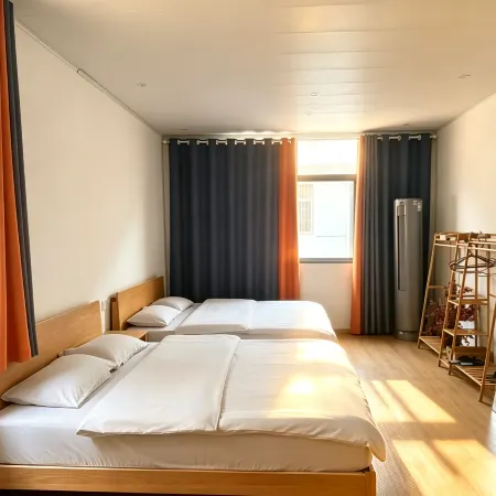 Jingshan Homestay (Dongmen Ancient Street)