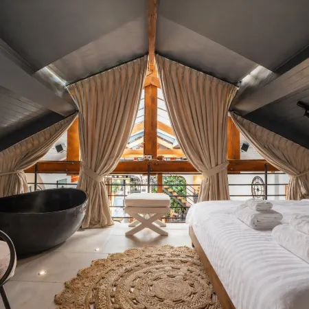 Loft - The Sanctuary of Hermes