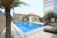 Gautam Hotel, Dhanusa - piscina